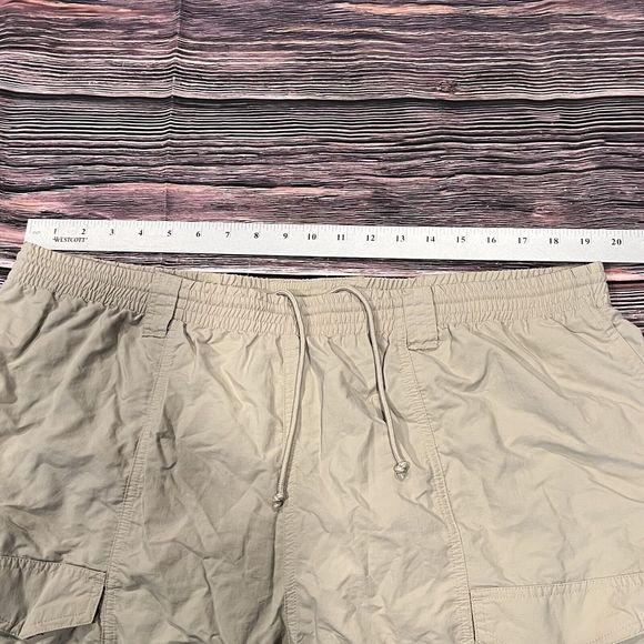 Columbia Omnishade‎ PFG Nylon Tan Elastic Waist Fish Hiking Cargo Shorts Men 2X - Picture 13 of 13